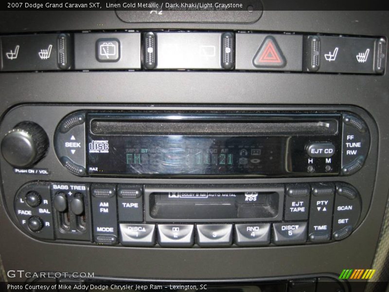 Linen Gold Metallic / Dark Khaki/Light Graystone 2007 Dodge Grand Caravan SXT