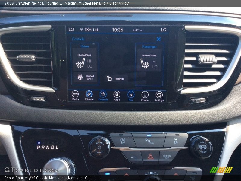 Maximum Steel Metallic / Black/Alloy 2019 Chrysler Pacifica Touring L