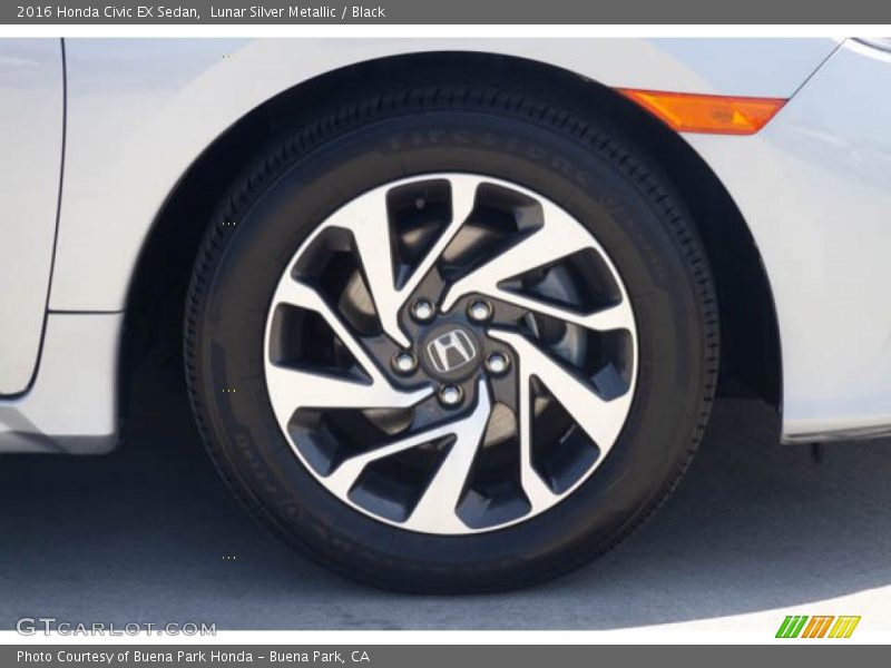 Lunar Silver Metallic / Black 2016 Honda Civic EX Sedan