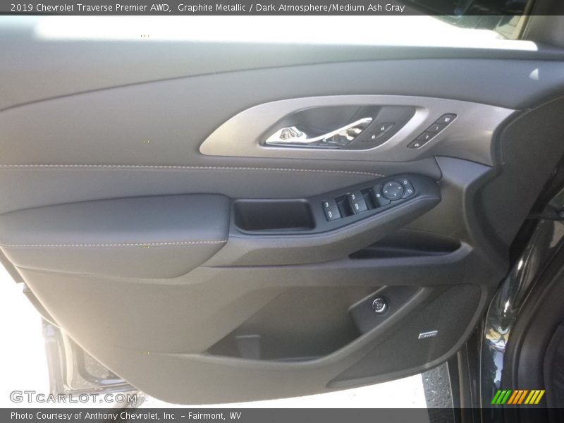 Graphite Metallic / Dark Atmosphere/Medium Ash Gray 2019 Chevrolet Traverse Premier AWD