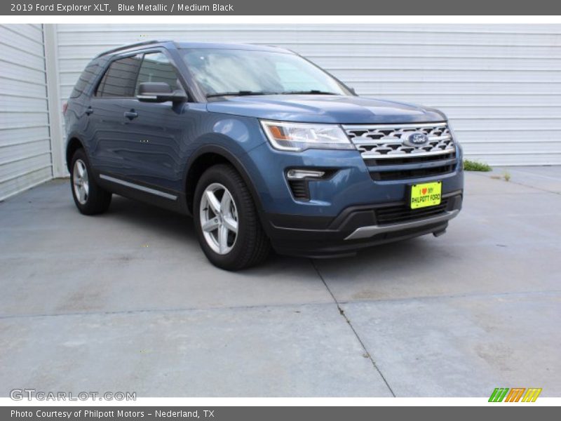 Blue Metallic / Medium Black 2019 Ford Explorer XLT