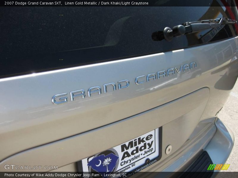 Linen Gold Metallic / Dark Khaki/Light Graystone 2007 Dodge Grand Caravan SXT