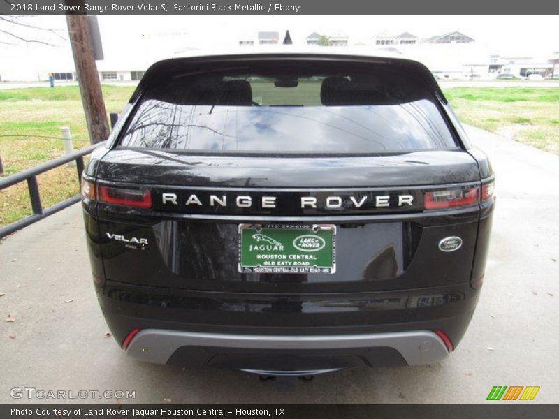 Santorini Black Metallic / Ebony 2018 Land Rover Range Rover Velar S