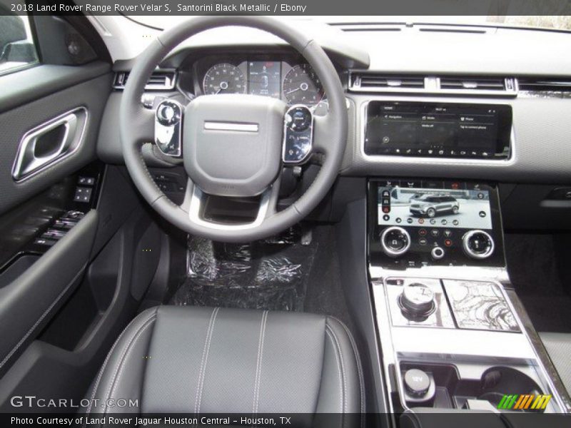 Santorini Black Metallic / Ebony 2018 Land Rover Range Rover Velar S