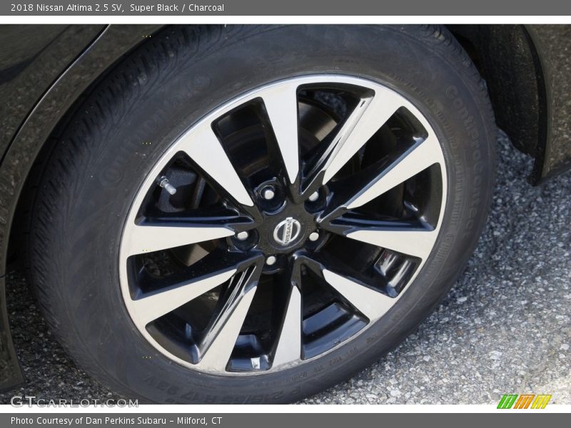 Super Black / Charcoal 2018 Nissan Altima 2.5 SV