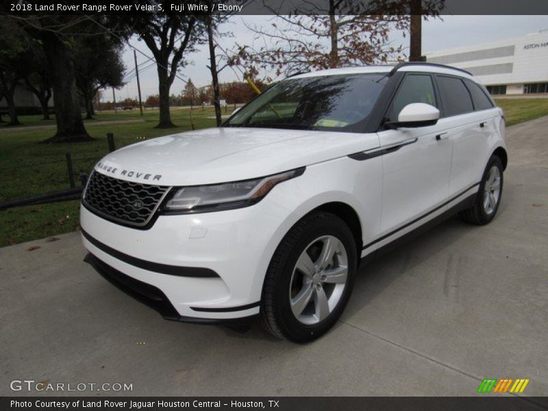Fuji White / Ebony 2018 Land Rover Range Rover Velar S
