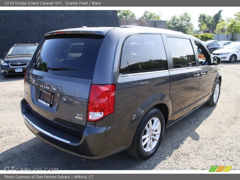 Granite Pearl / Black 2018 Dodge Grand Caravan SXT