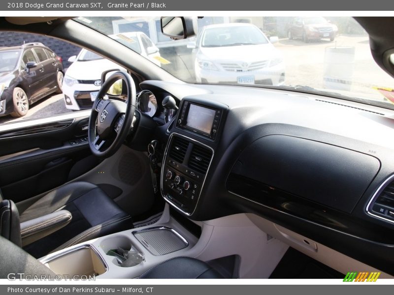 Granite Pearl / Black 2018 Dodge Grand Caravan SXT