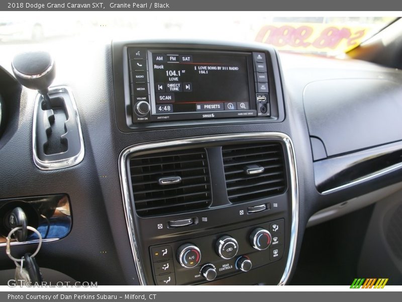 Granite Pearl / Black 2018 Dodge Grand Caravan SXT