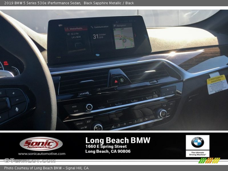 Black Sapphire Metallic / Black 2019 BMW 5 Series 530e iPerformance Sedan