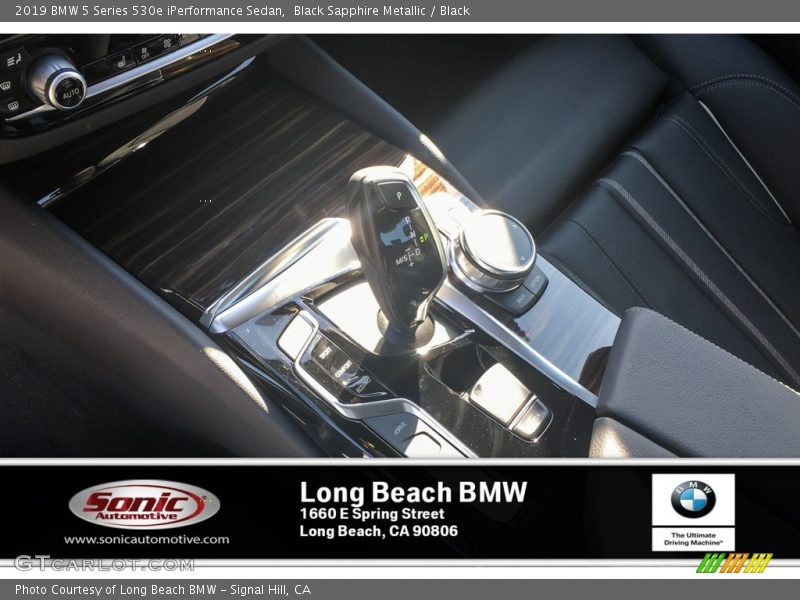 Black Sapphire Metallic / Black 2019 BMW 5 Series 530e iPerformance Sedan