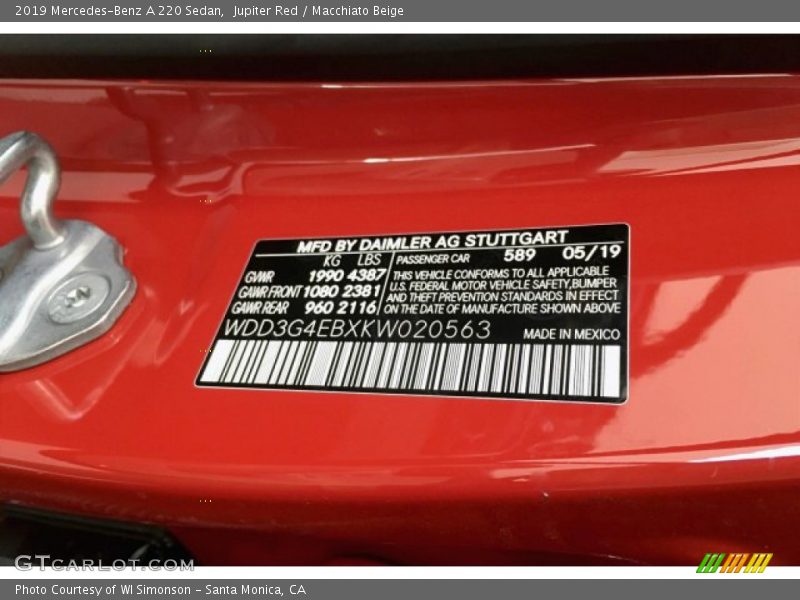 Jupiter Red / Macchiato Beige 2019 Mercedes-Benz A 220 Sedan