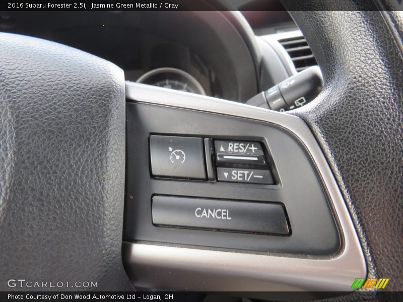 Jasmine Green Metallic / Gray 2016 Subaru Forester 2.5i