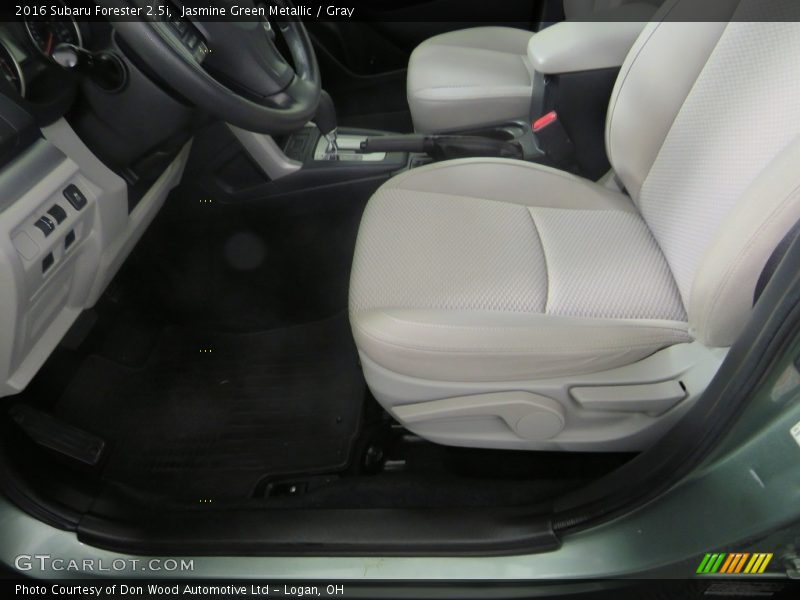 Jasmine Green Metallic / Gray 2016 Subaru Forester 2.5i