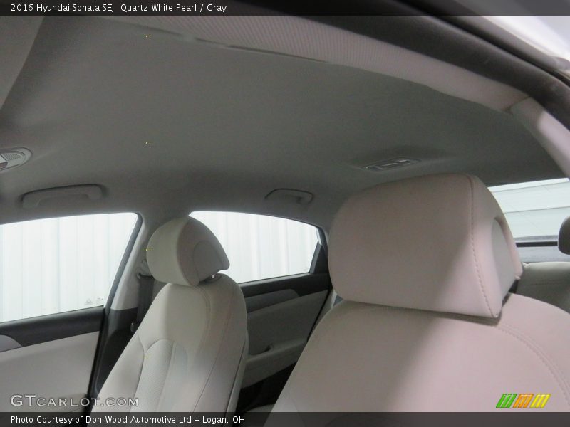 Quartz White Pearl / Gray 2016 Hyundai Sonata SE
