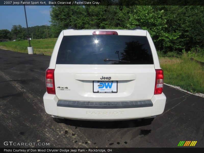 Black Clearcoat / Pastel Slate Gray 2007 Jeep Patriot Sport 4x4