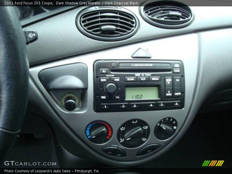 Dark Shadow Grey Metallic / Dark Charcoal Black 2001 Ford Focus ZX3 Coupe