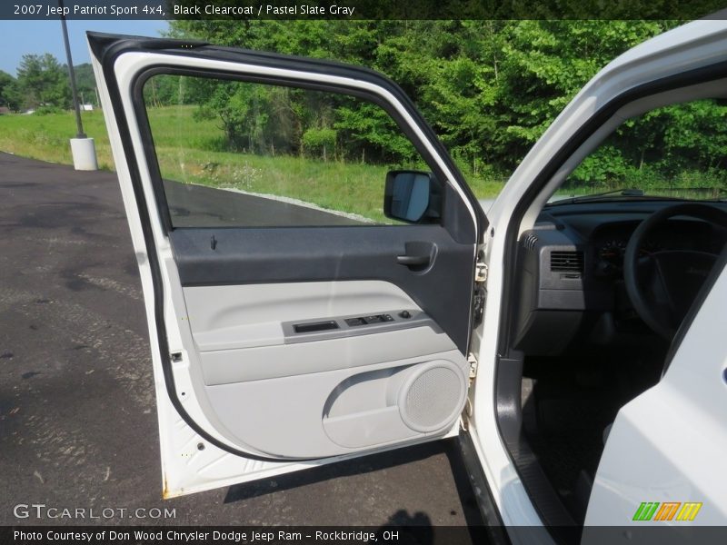 Black Clearcoat / Pastel Slate Gray 2007 Jeep Patriot Sport 4x4