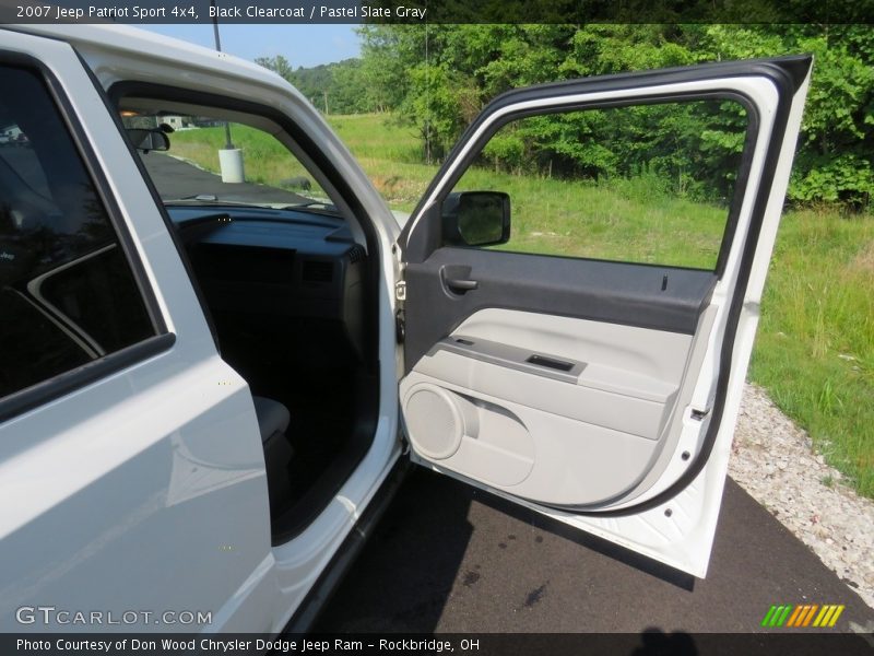 Black Clearcoat / Pastel Slate Gray 2007 Jeep Patriot Sport 4x4