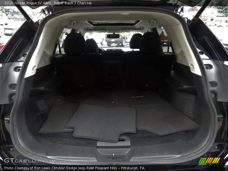 Super Black / Charcoal 2015 Nissan Rogue SV AWD