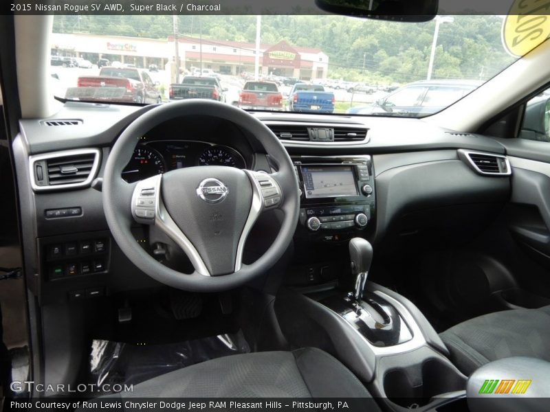 Super Black / Charcoal 2015 Nissan Rogue SV AWD