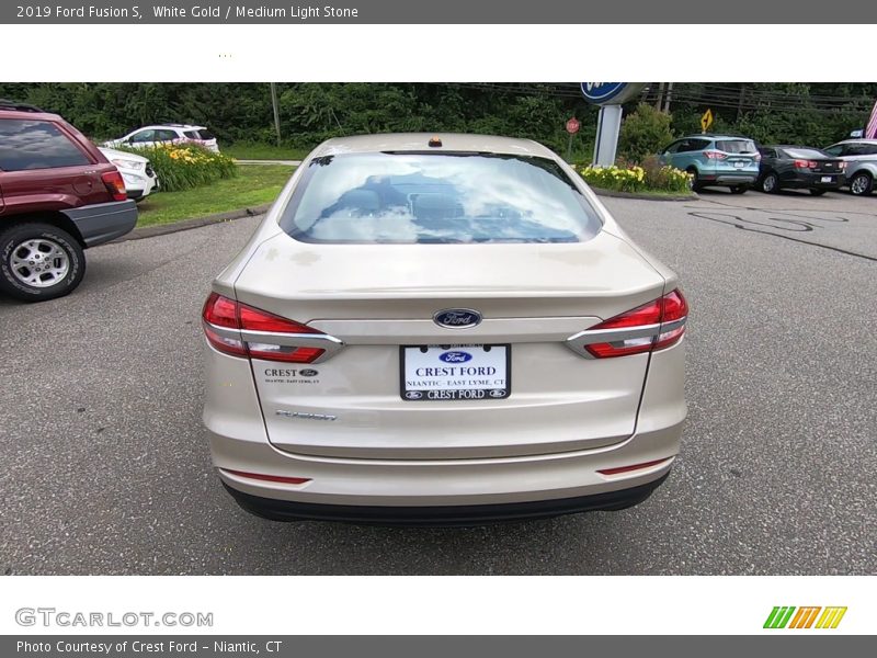 White Gold / Medium Light Stone 2019 Ford Fusion S