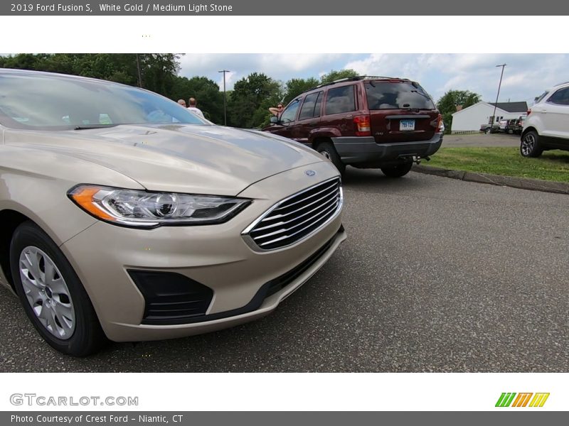 White Gold / Medium Light Stone 2019 Ford Fusion S