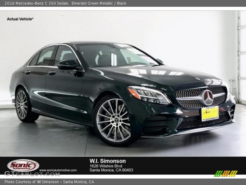 Emerald Green Metallic / Black 2019 Mercedes-Benz C 300 Sedan