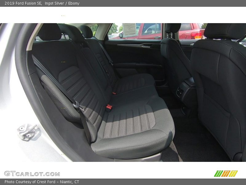 Ingot Silver / Ebony 2019 Ford Fusion SE