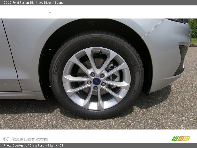 Ingot Silver / Ebony 2019 Ford Fusion SE
