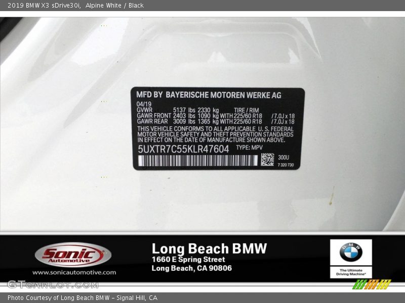 Alpine White / Black 2019 BMW X3 sDrive30i