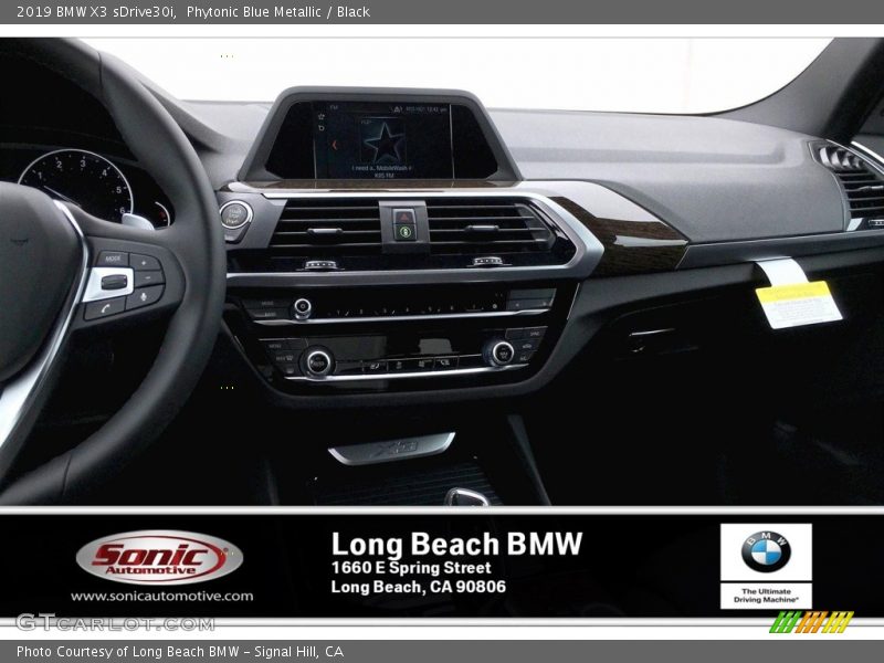Phytonic Blue Metallic / Black 2019 BMW X3 sDrive30i