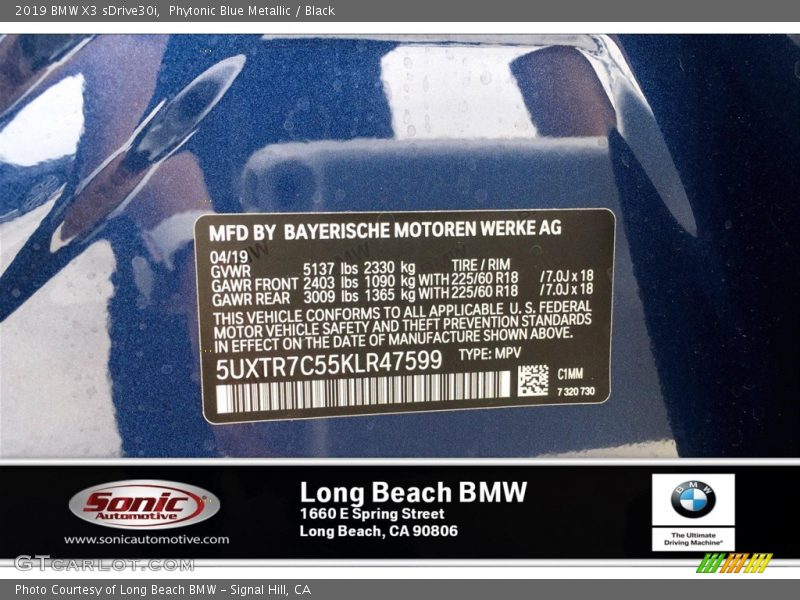 Phytonic Blue Metallic / Black 2019 BMW X3 sDrive30i
