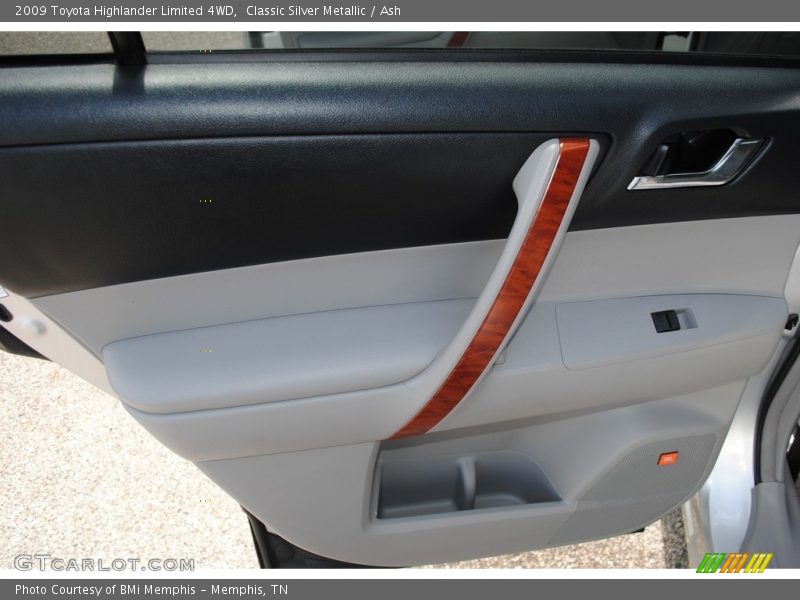 Classic Silver Metallic / Ash 2009 Toyota Highlander Limited 4WD