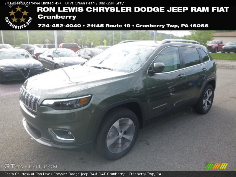 Olive Green Pearl / Black/Ski Grey 2019 Jeep Cherokee Limited 4x4