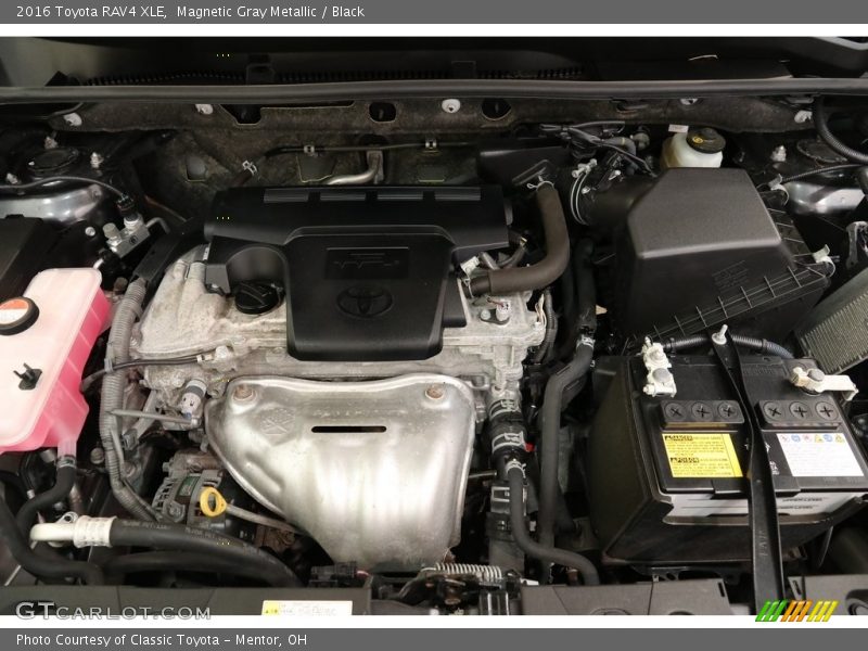 Magnetic Gray Metallic / Black 2016 Toyota RAV4 XLE