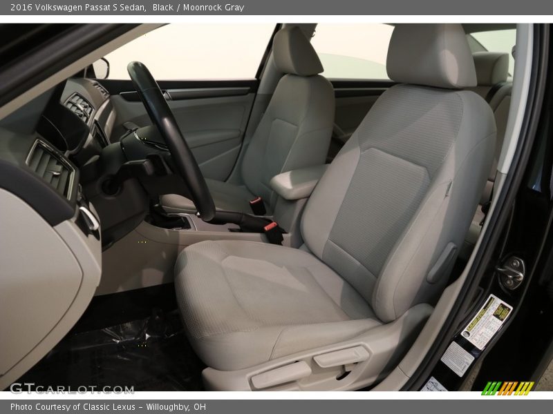 Black / Moonrock Gray 2016 Volkswagen Passat S Sedan