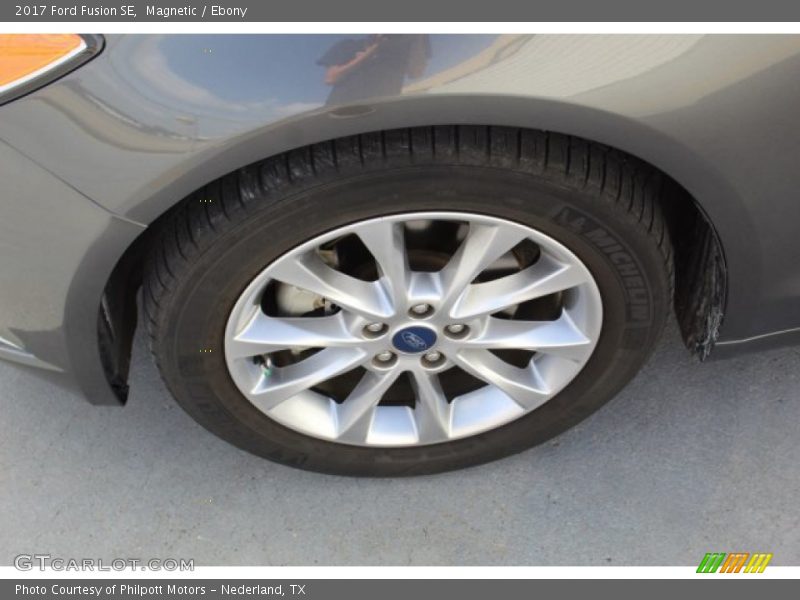 Magnetic / Ebony 2017 Ford Fusion SE