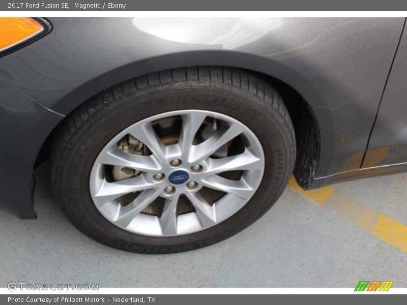 Magnetic / Ebony 2017 Ford Fusion SE