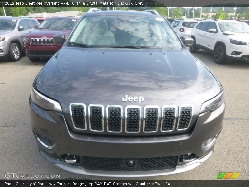 Granite Crystal Metallic / Black/Ski Grey 2019 Jeep Cherokee Overland 4x4