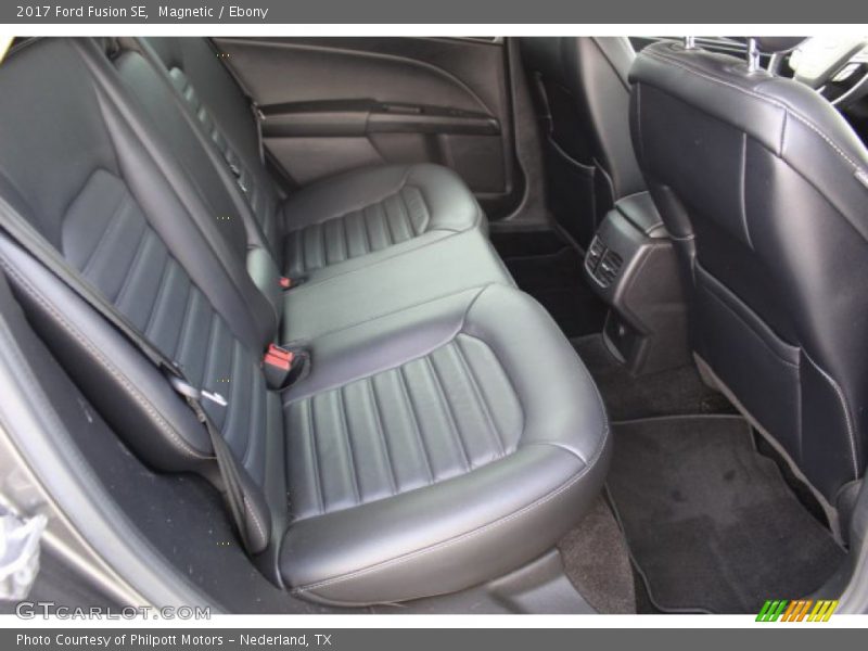 Magnetic / Ebony 2017 Ford Fusion SE