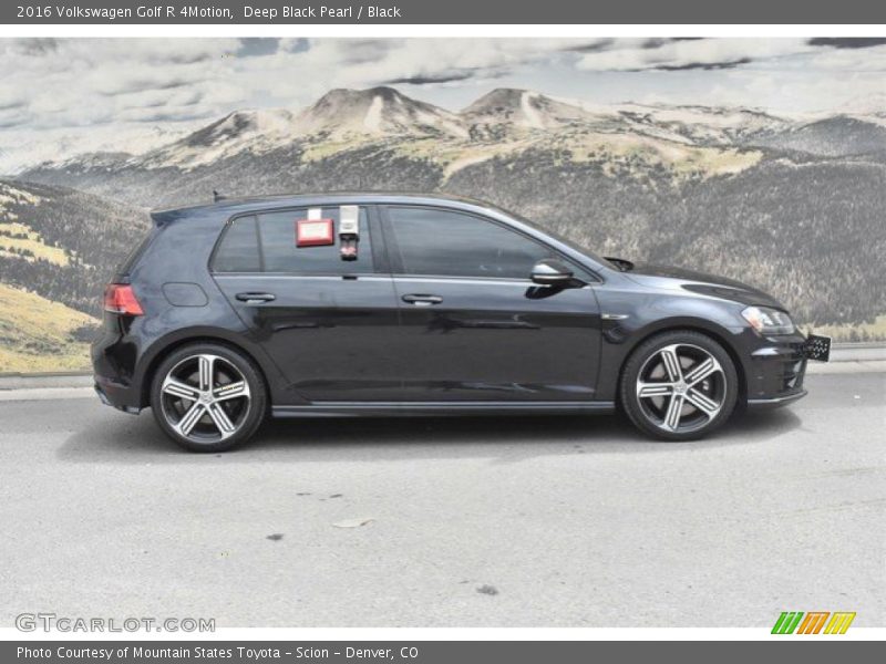 Deep Black Pearl / Black 2016 Volkswagen Golf R 4Motion