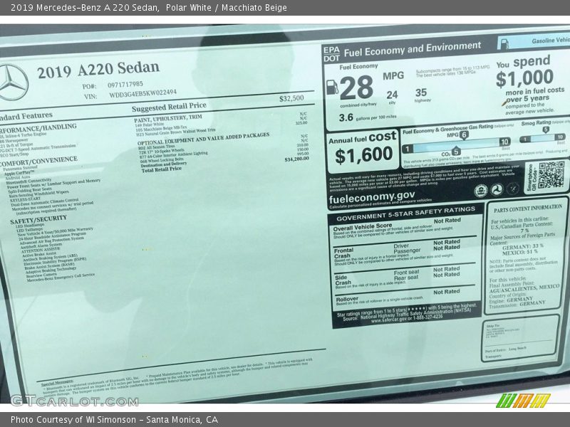 Polar White / Macchiato Beige 2019 Mercedes-Benz A 220 Sedan