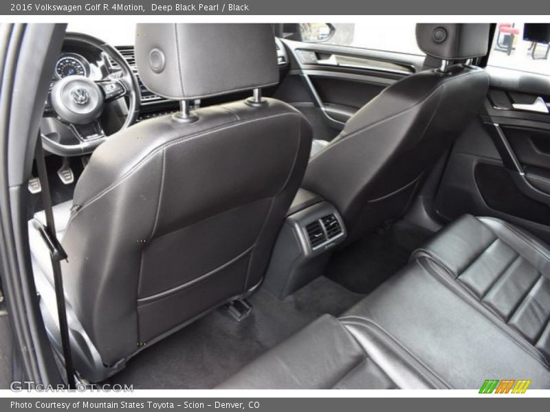 Deep Black Pearl / Black 2016 Volkswagen Golf R 4Motion