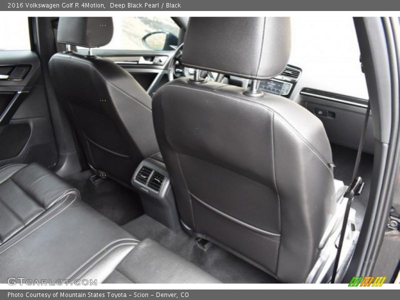 Deep Black Pearl / Black 2016 Volkswagen Golf R 4Motion