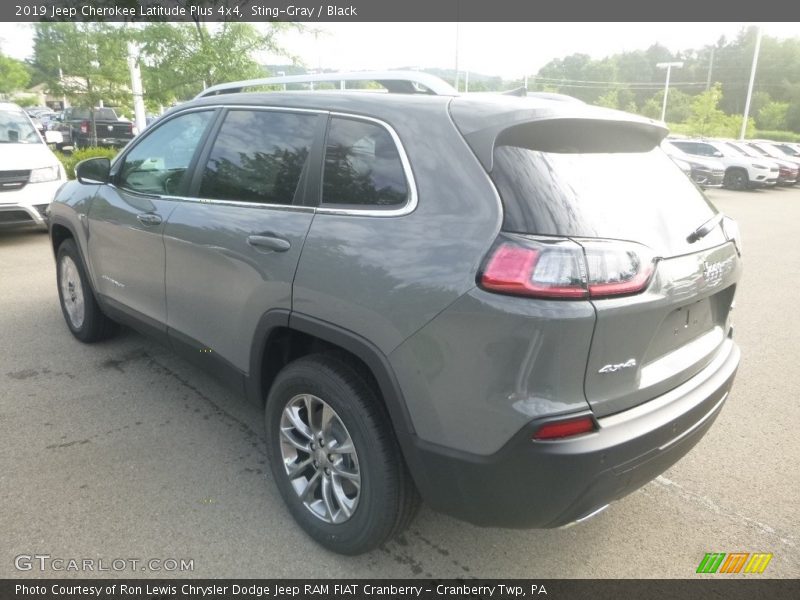 Sting-Gray / Black 2019 Jeep Cherokee Latitude Plus 4x4