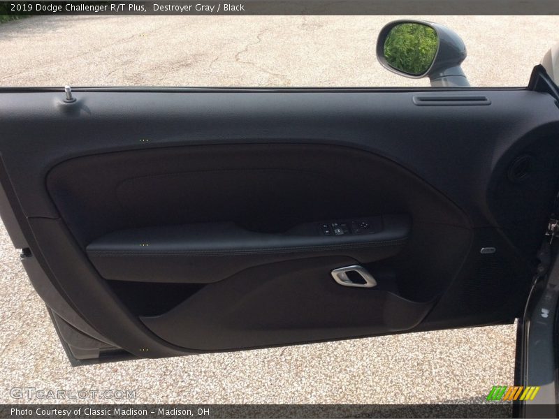 Destroyer Gray / Black 2019 Dodge Challenger R/T Plus