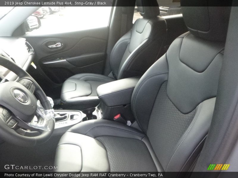 Sting-Gray / Black 2019 Jeep Cherokee Latitude Plus 4x4