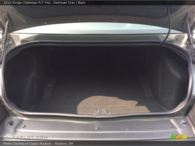 Destroyer Gray / Black 2019 Dodge Challenger R/T Plus
