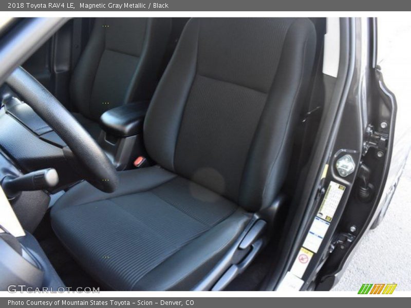 Magnetic Gray Metallic / Black 2018 Toyota RAV4 LE